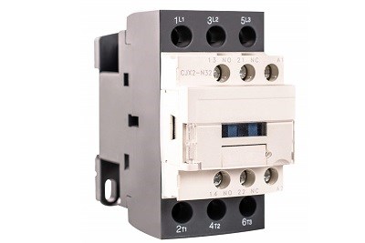 Traction Type Goods Lift